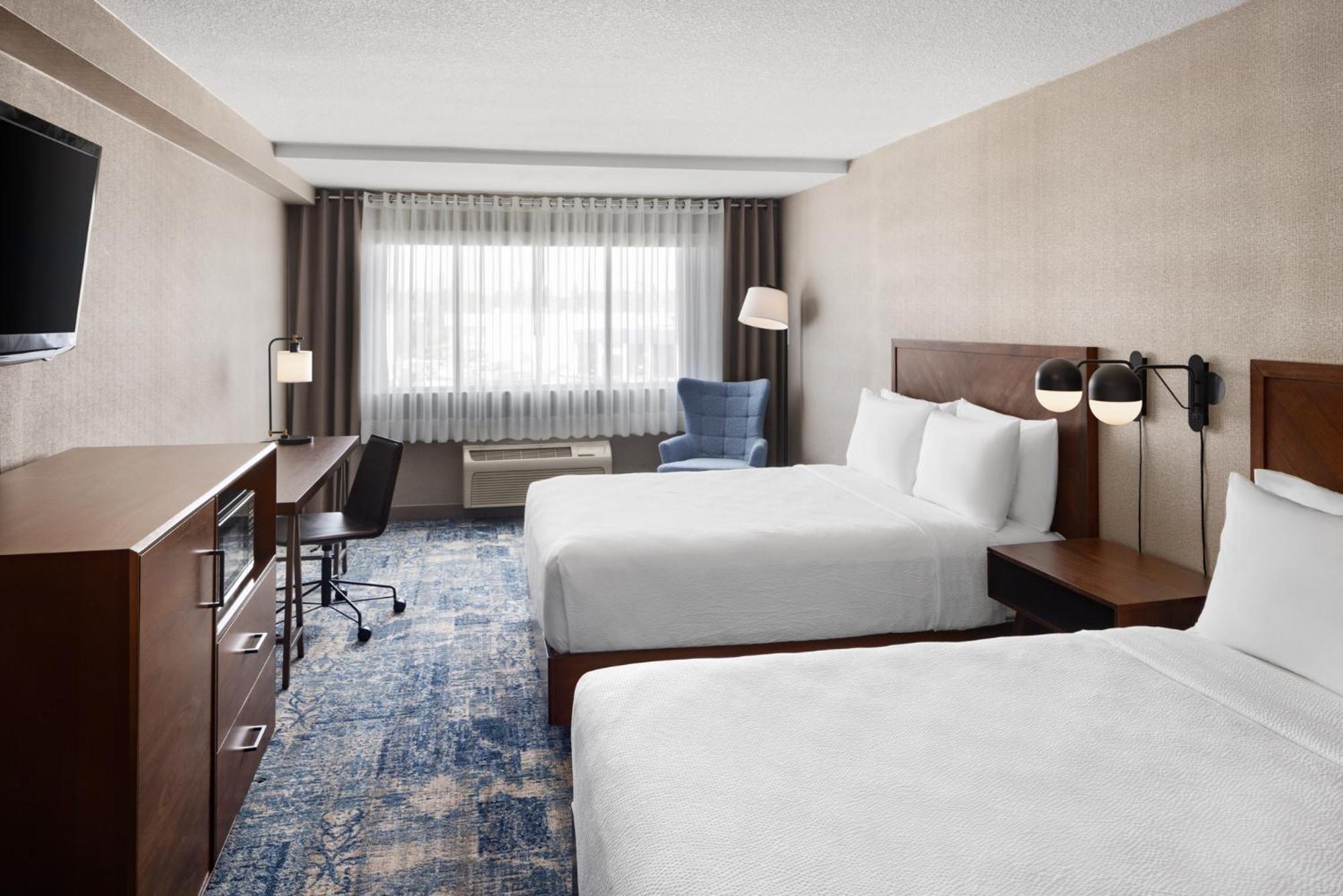 Four Points By Sheraton Edmonton South Eksteriør bilde
