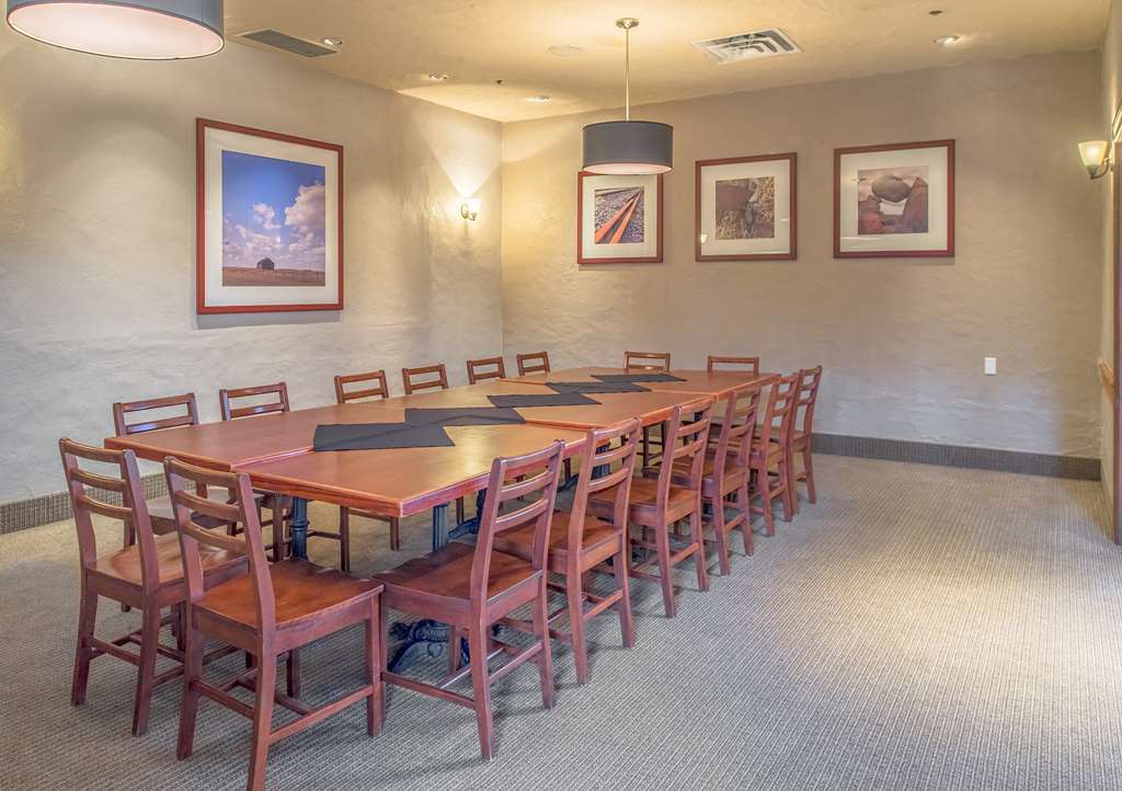 Four Points By Sheraton Edmonton South Restaurant bilde